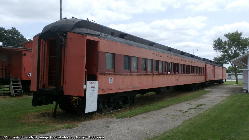 Milwaukee Road Passenger 3355